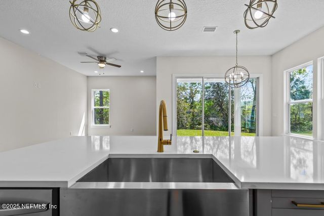 97363 YORKSHIRE Drive, Yulee, FL 32097