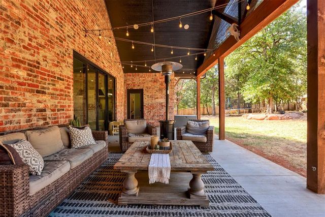 12801 Deer Run, Arcadia, OK 73007