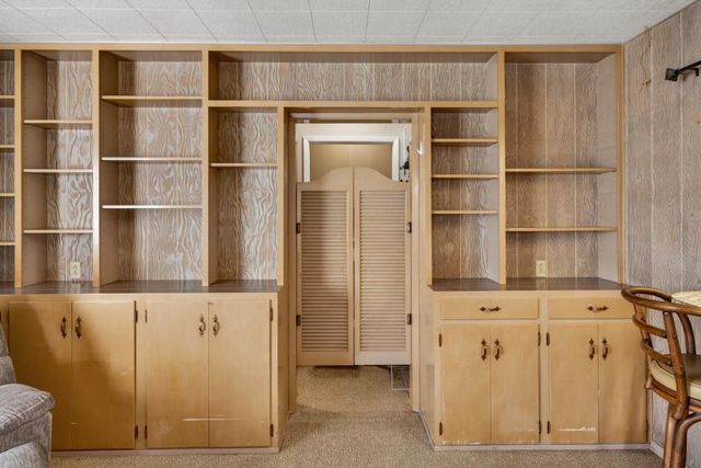 4550 Green Tree Dr, Sacramento, CA 95823