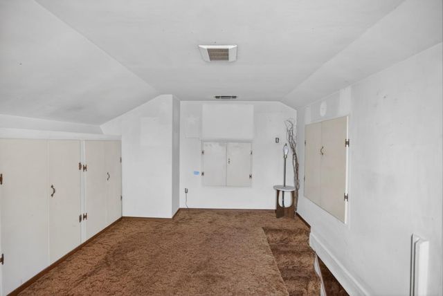 4550 Green Tree Dr, Sacramento, CA 95823