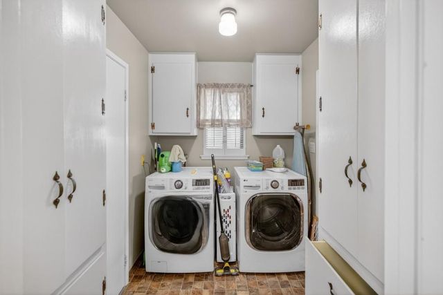 4550 Green Tree Dr, Sacramento, CA 95823