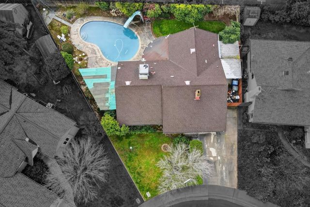 4550 Green Tree Dr, Sacramento, CA 95823