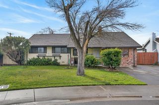 4550 Green Tree Dr, Sacramento, CA 95823