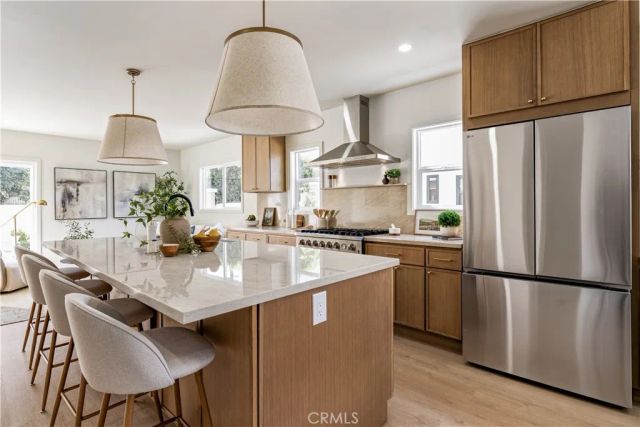3880 Olmsted Avenue, Los Angeles, CA 90008