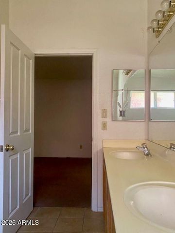 2255 E SANTA ROSA Drive, Gilbert, AZ 85234