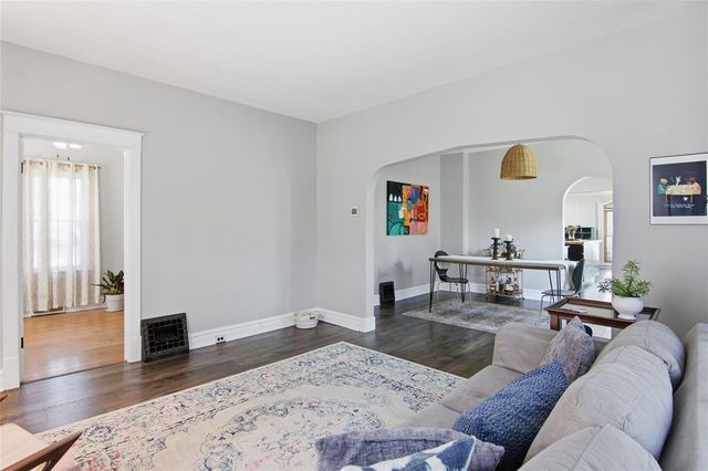 1502 Hogeboom Avenue, Eau Claire, WI 54701