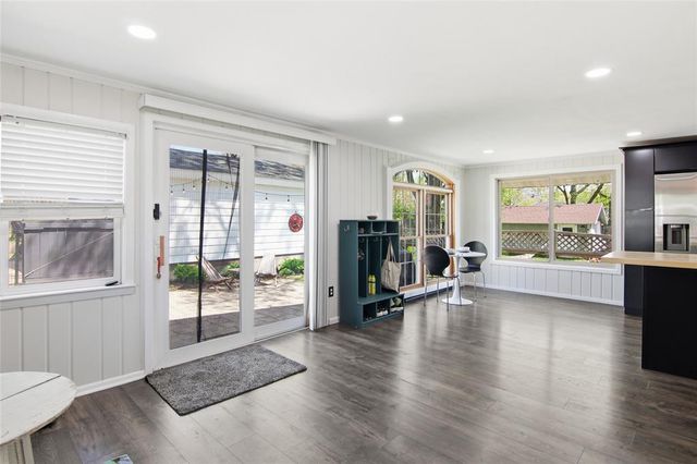 1502 Hogeboom Avenue, Eau Claire, WI 54701
