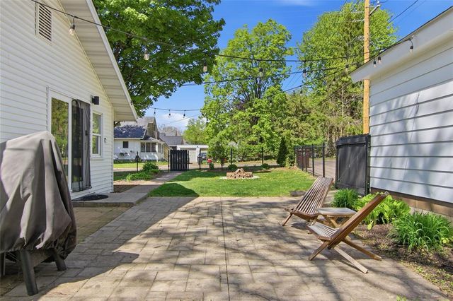1502 Hogeboom Avenue, Eau Claire, WI 54701