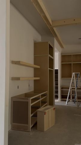 335 Arlington Park Dr, Hot Springs, AR 71901