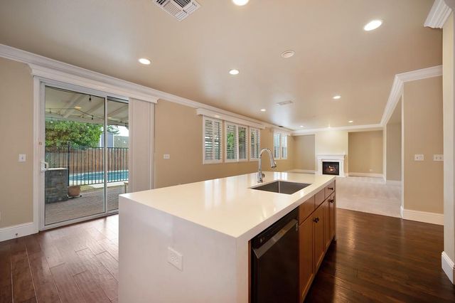 7761 Megan Ann Way, Antelope, CA 95843