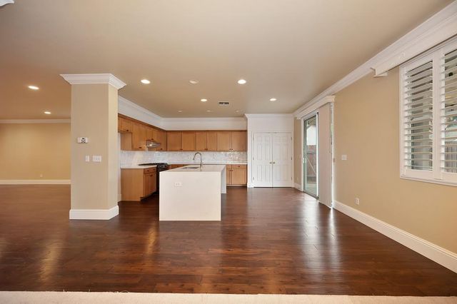 7761 Megan Ann Way, Antelope, CA 95843