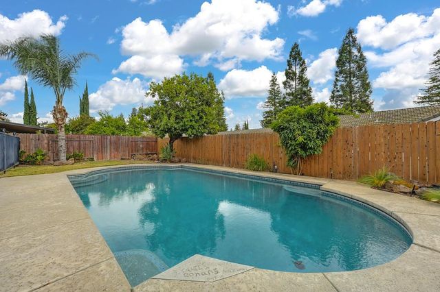 7761 Megan Ann Way, Antelope, CA 95843