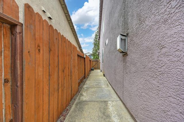 7761 Megan Ann Way, Antelope, CA 95843