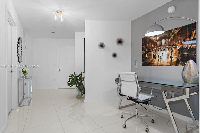 851 NE 1st Ave 3900, Miami, FL 33132
