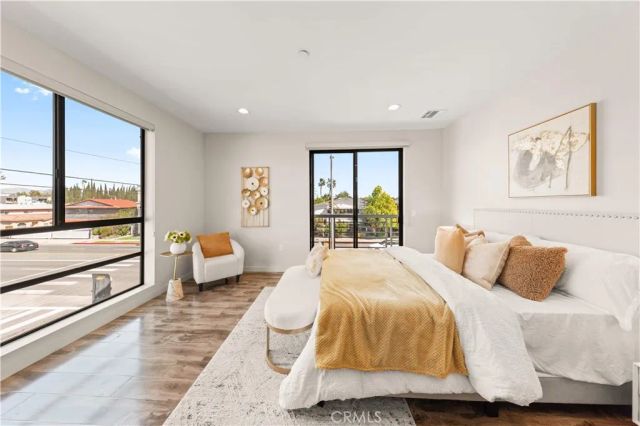 4485 Hazeltine Avenue 1, Sherman Oaks, CA 91423