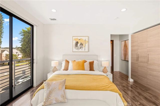 4485 Hazeltine Avenue 1, Sherman Oaks, CA 91423