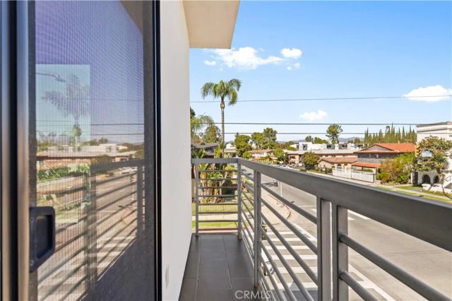 4485 Hazeltine Avenue 1, Sherman Oaks, CA 91423