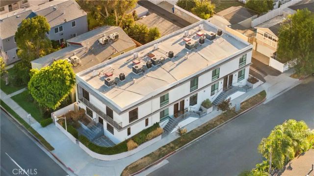 4485 Hazeltine Avenue 1, Sherman Oaks, CA 91423