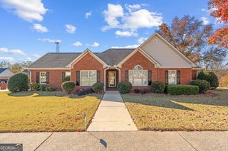 98 Millstream Court, Carrollton, GA 30117