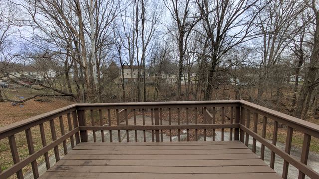 2708 Knob Ct, Clarksville, TN 37043