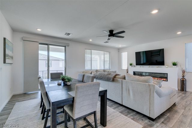 5397 Meadow Star Avenue, Las Vegas, NV 89141