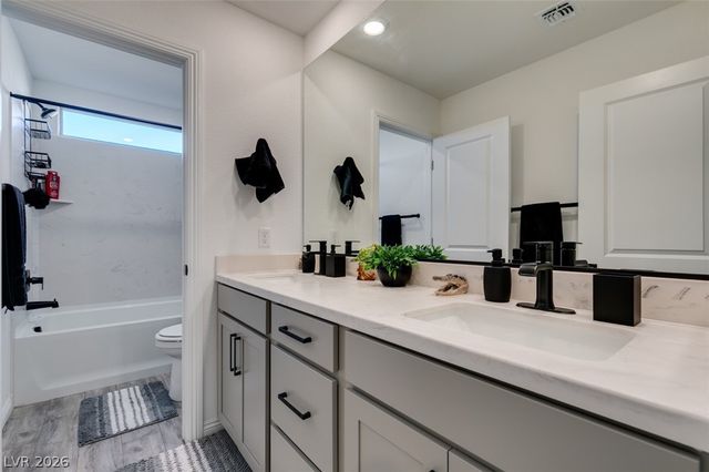 5397 Meadow Star Avenue, Las Vegas, NV 89141