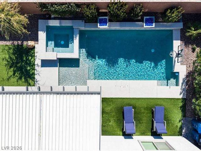 5397 Meadow Star Avenue, Las Vegas, NV 89141