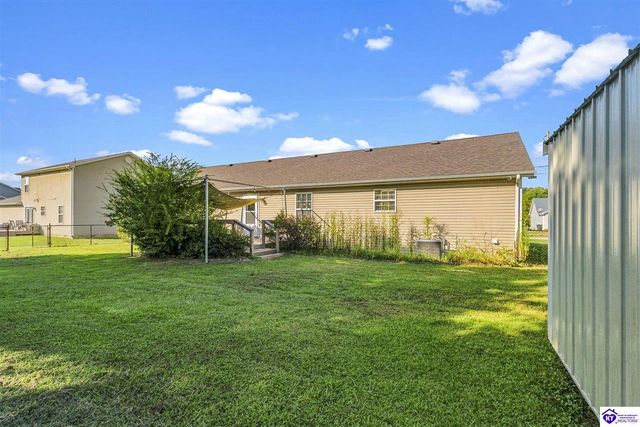 373 Valley View Drive, Vine Grove, KY 40175