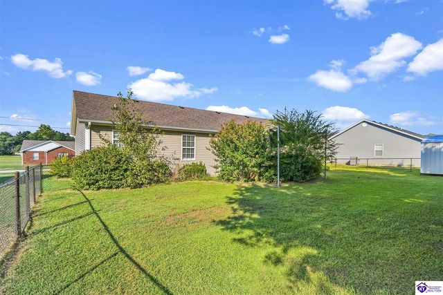 373 Valley View Drive, Vine Grove, KY 40175