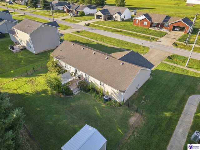 373 Valley View Drive, Vine Grove, KY 40175