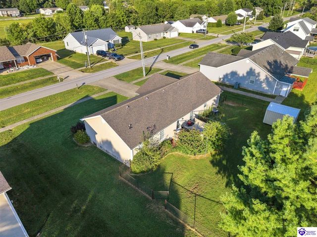 373 Valley View Drive, Vine Grove, KY 40175