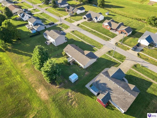 373 Valley View Drive, Vine Grove, KY 40175