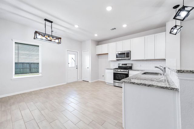 3611 Prairie Rose Trail, Angleton, TX 77515