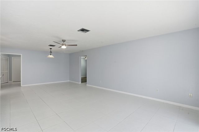 5964 Baker CT, Fort Myers, FL 33919