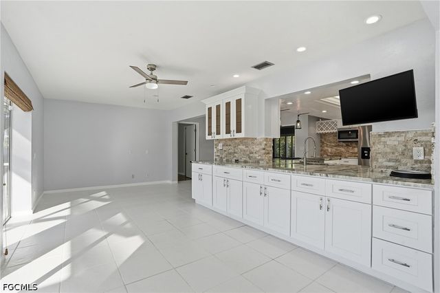 5964 Baker CT, Fort Myers, FL 33919