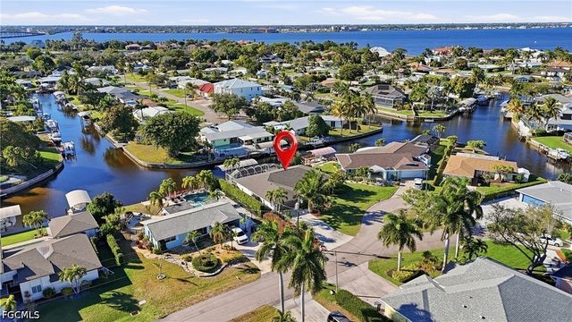 5964 Baker CT, Fort Myers, FL 33919