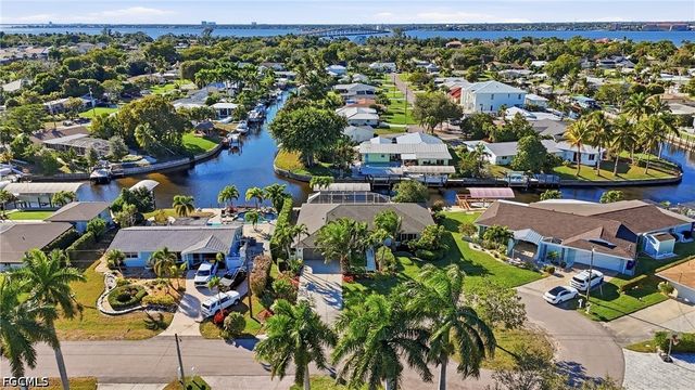 5964 Baker CT, Fort Myers, FL 33919