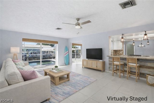 5964 Baker CT, Fort Myers, FL 33919