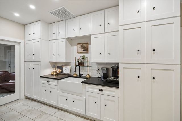9631 Hilldale Drive, Dallas, TX 75231
