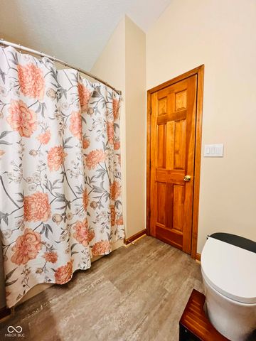 126 Tracy Ridge Boulevard, Whiteland, IN 46184