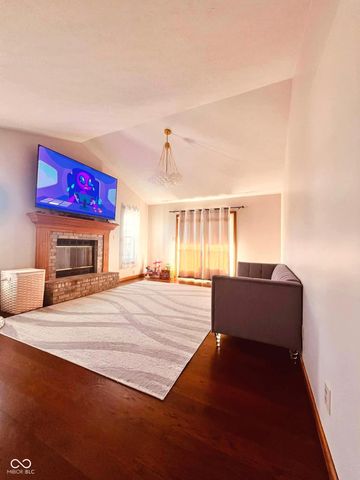 126 Tracy Ridge Boulevard, Whiteland, IN 46184