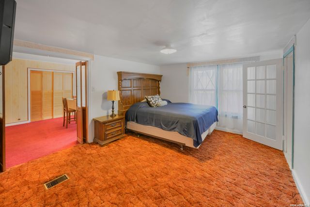 1430 W Kings Hwy, San Antonio, TX 78201