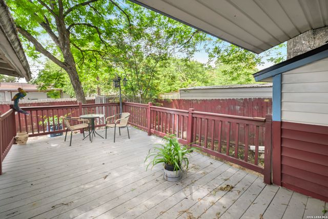 1430 W Kings Hwy, San Antonio, TX 78201