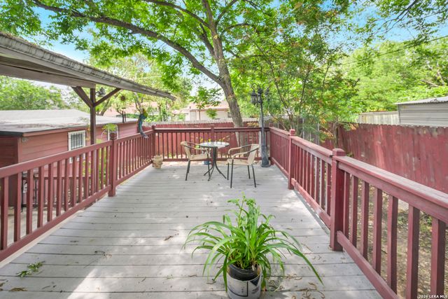 1430 W Kings Hwy, San Antonio, TX 78201