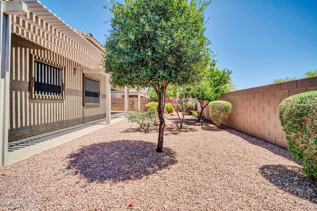17429 W RED BIRD Road, Surprise, AZ 85387