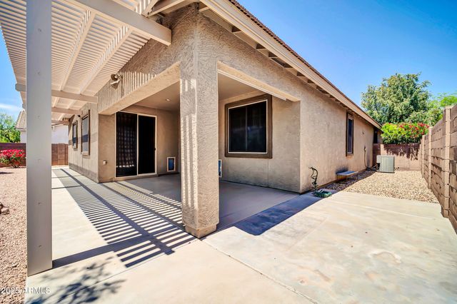 17429 W RED BIRD Road, Surprise, AZ 85387