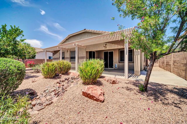 17429 W RED BIRD Road, Surprise, AZ 85387