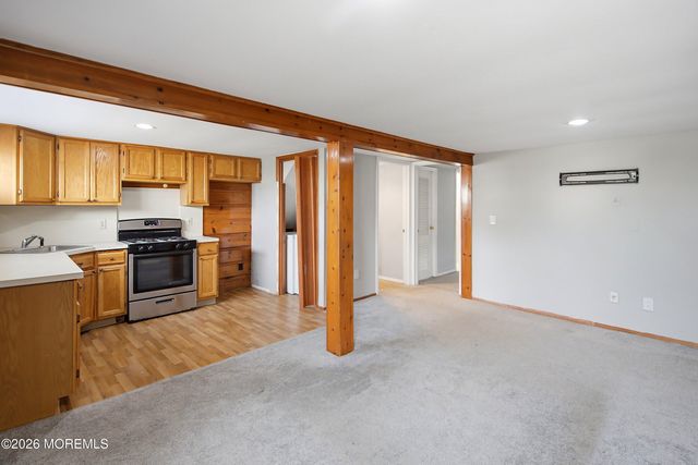 51 Haven Terrace, Parlin, NJ 08859