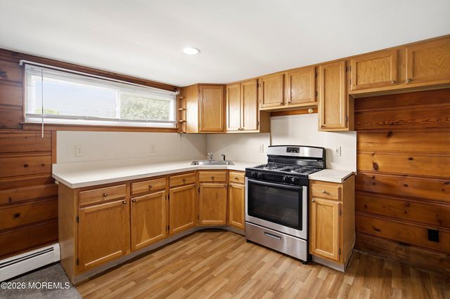 51 Haven Terrace, Parlin, NJ 08859