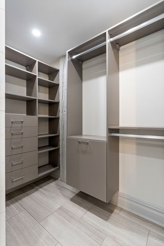 401 N Aberdeen Street 4N, Chicago, IL 60642